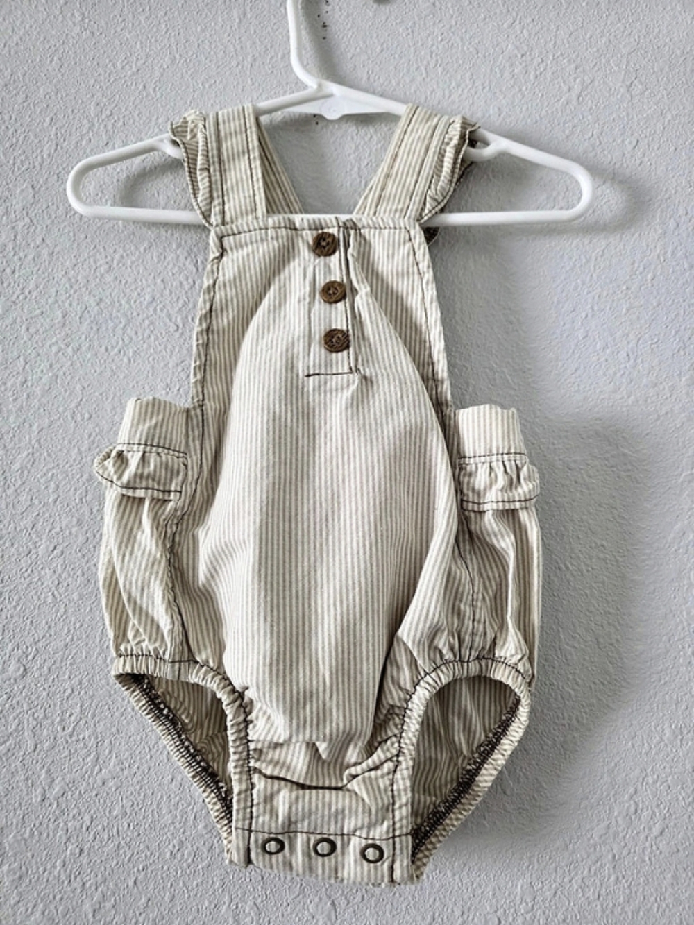carter's Baby Striped Romper Size 9M Like New